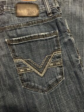 BKE Jeans Men's Size 31 BKE Jake Straight Leg Jeans Embroidered Back Pocket